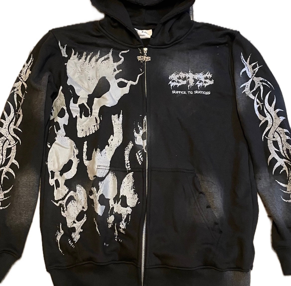 Black skull zip hoodie